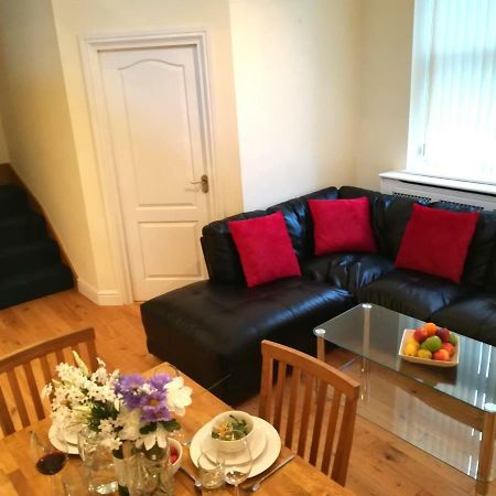 Modern, 2 Bedroom Apartment With Sofa Bed, Uplands, 스완지 외부 사진