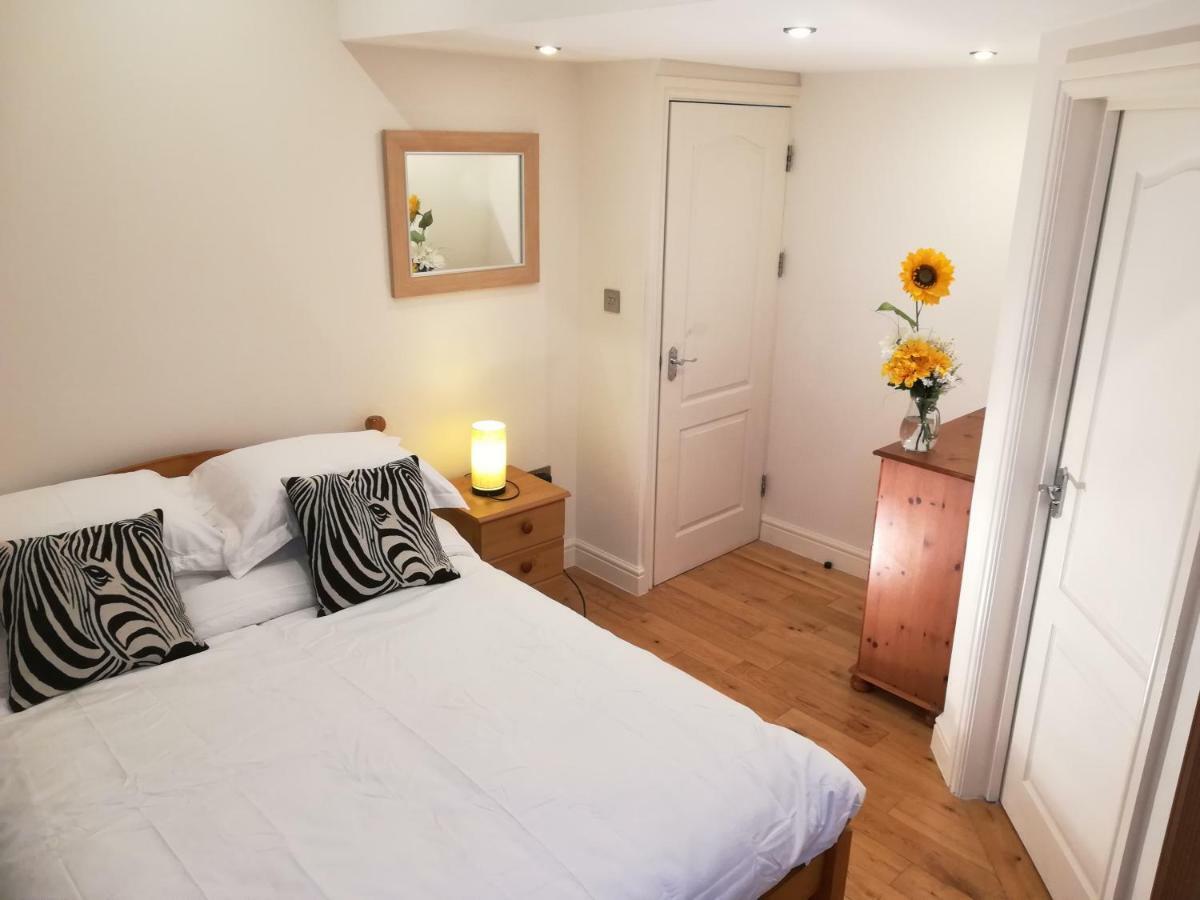 Modern, 2 Bedroom Apartment With Sofa Bed, Uplands, 스완지 외부 사진